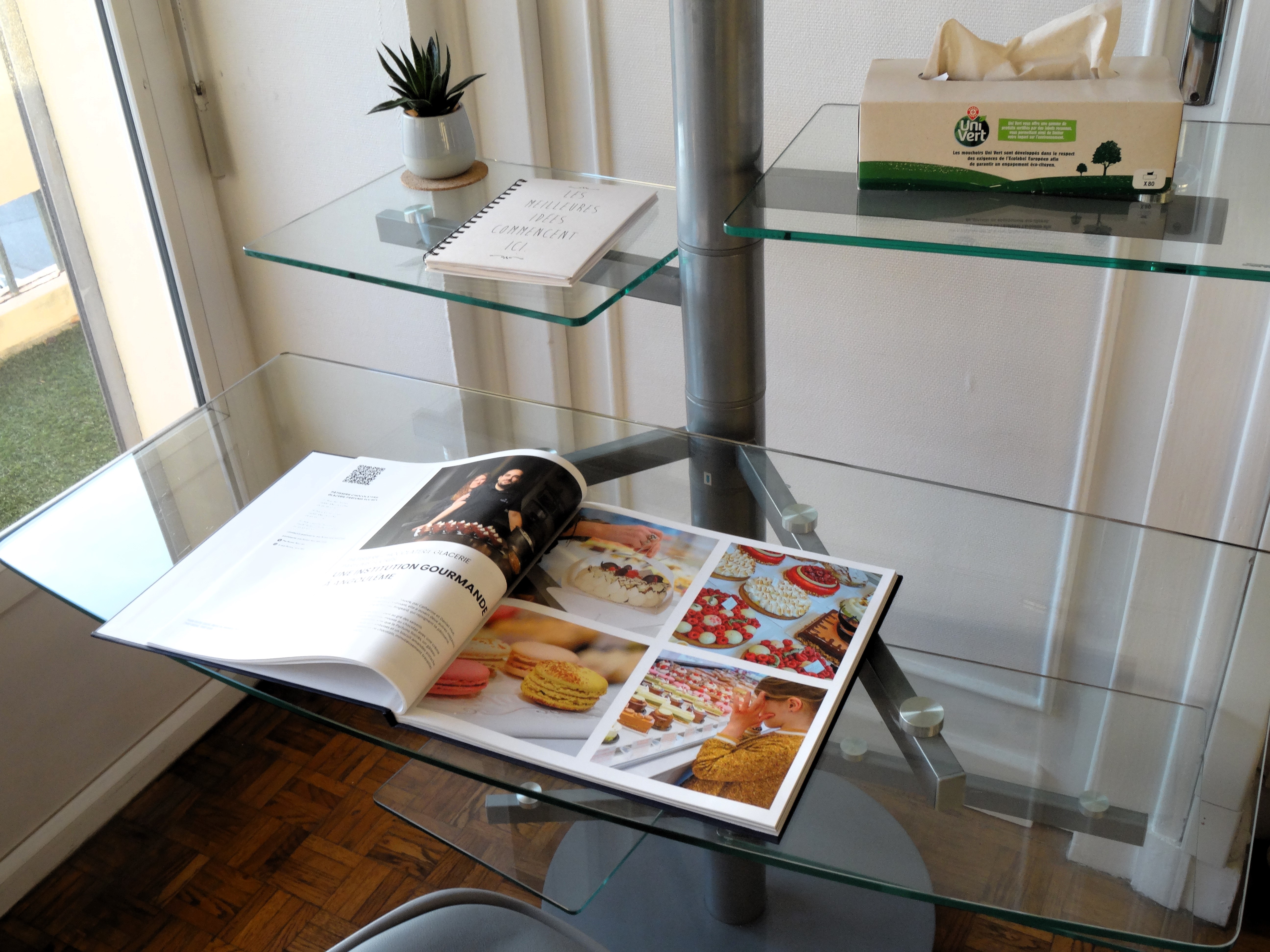 Coin Bureau + Livre Blanc + Guide de recommandations Lieux Incontournables Angoulême